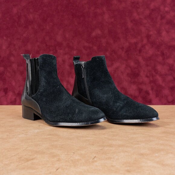 Donald Pliner Women Banks Black Leather Zip Ankle Chelsea Boots sz 9 - Picture 1 of 9